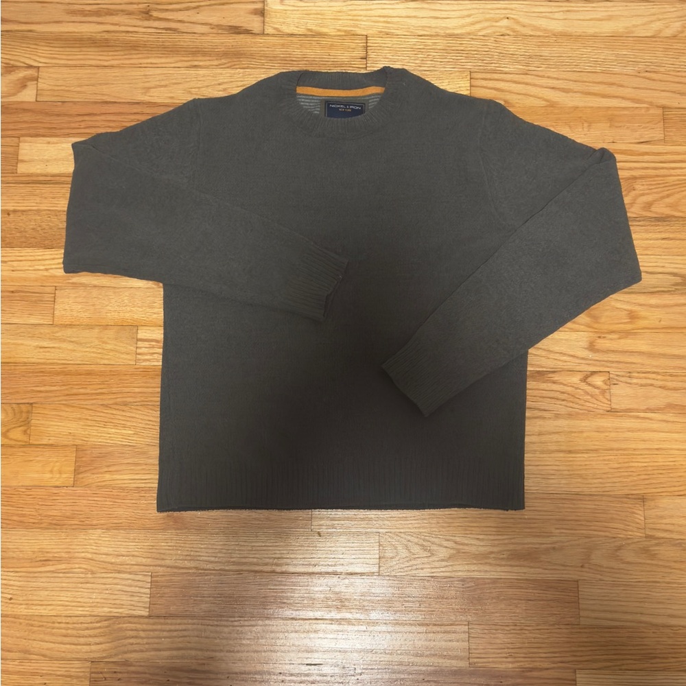 Men's Gray Sweater